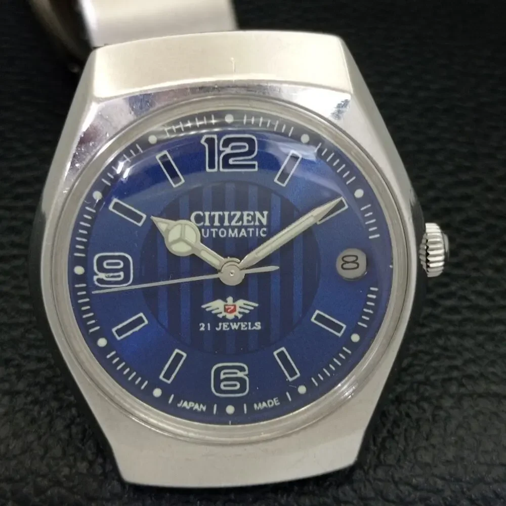 Vintage 1972 Citizen Automatic Mens Silver Watch W/daydate & Blue accents